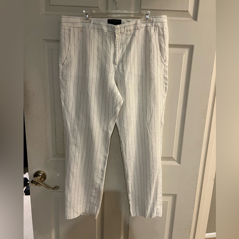 Banana Republic White Pinstripe Cropped Pants
